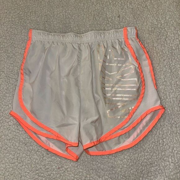 Nike Dri-fit Women’s White Bright Coral Running Shorts Size Small - Picture 1 of 10
